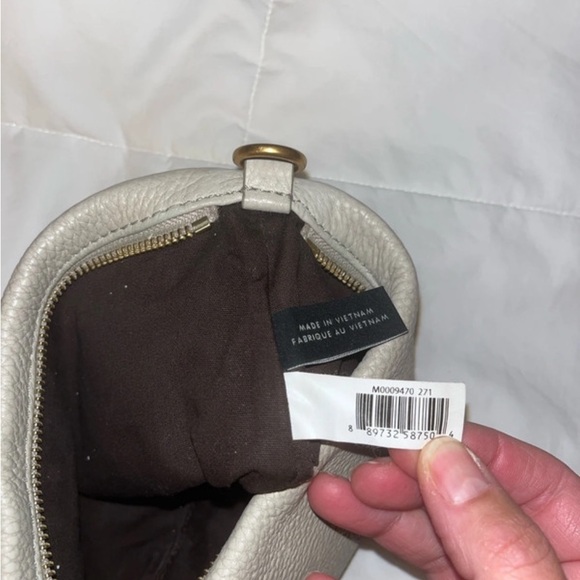 Marc Jacobs Classic Q Percy Crossbody - Picture 12 of 16